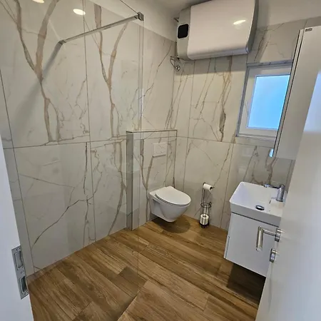 Апартаменты Apartma Lana *