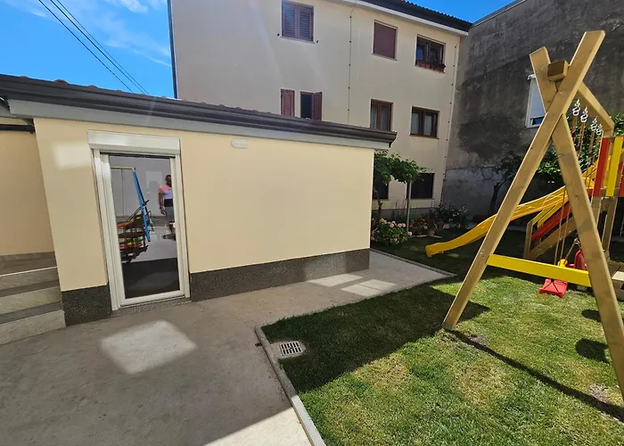 Διαμέρισμα Apartma Lana